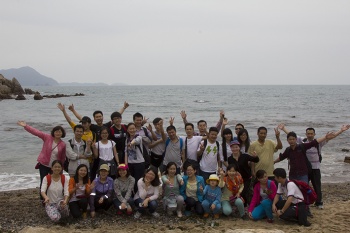 2015年3月28日三菱伺服電機(jī)團(tuán)隊(duì)帶領(lǐng)海藍(lán)機(jī)電全體家人——穿越東西海岸線(xiàn)