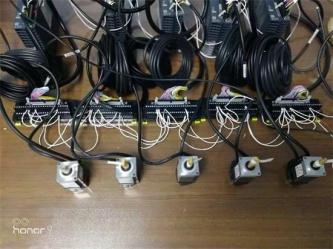 號外！號外_三菱定位新用法：FX5U內(nèi)置32軸總線定位！